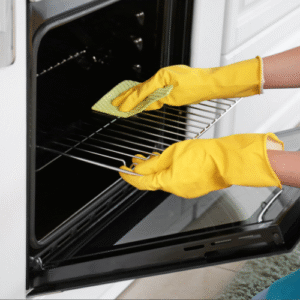 Complete kitchen cleaning (Including Appliances)